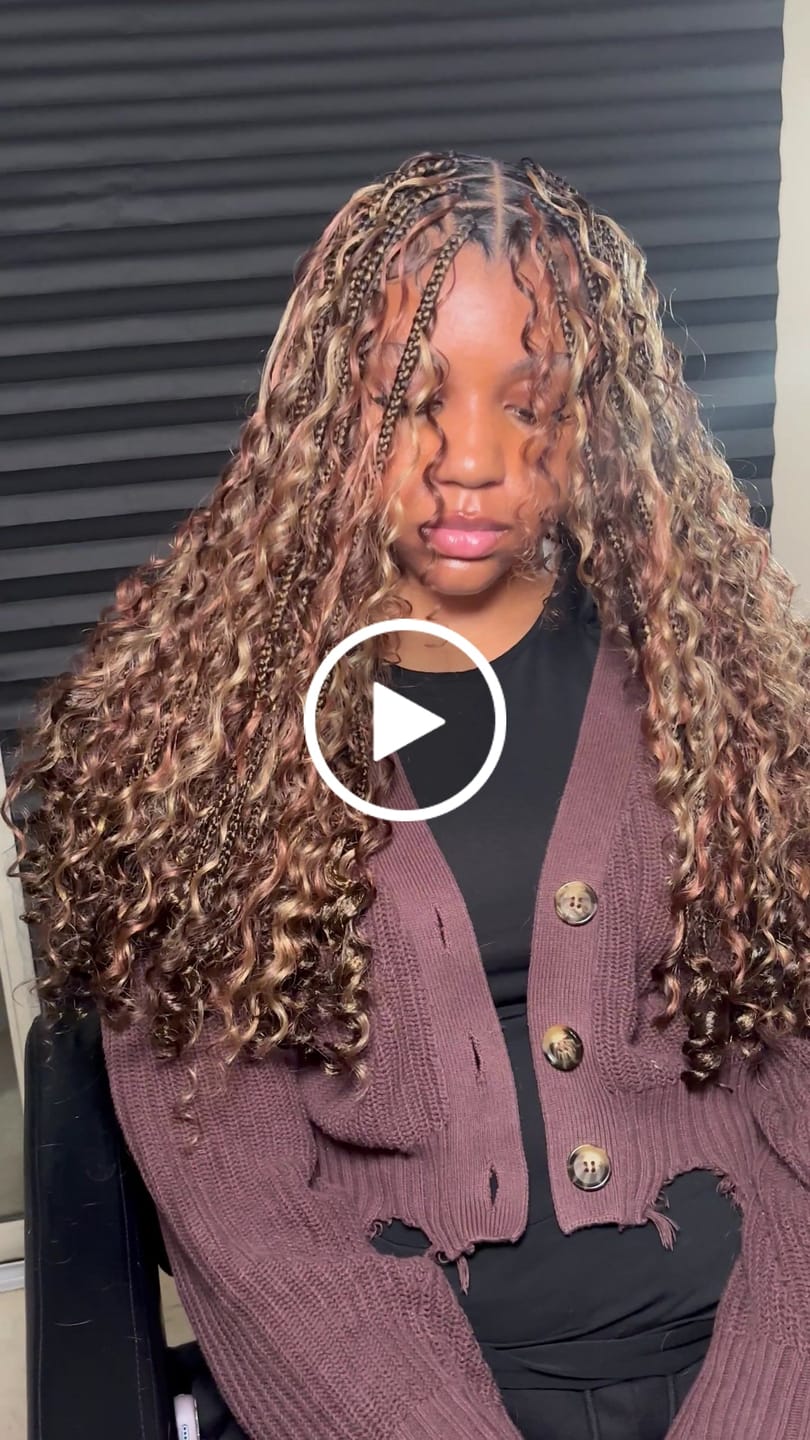 Customer video review of Double Drawn Burmese #4/#27/#30 Mix Color Blend Deep Wave Human Hair Bulk