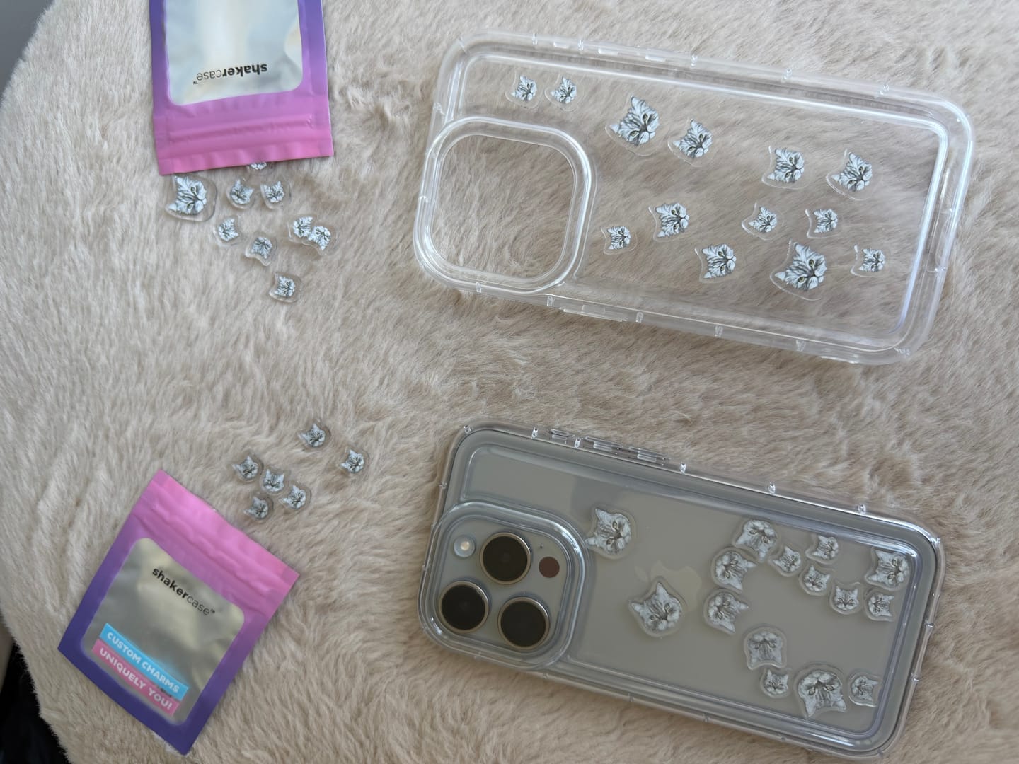 Customer photo review of Shaker Case™ with Custom Charms (influencers)