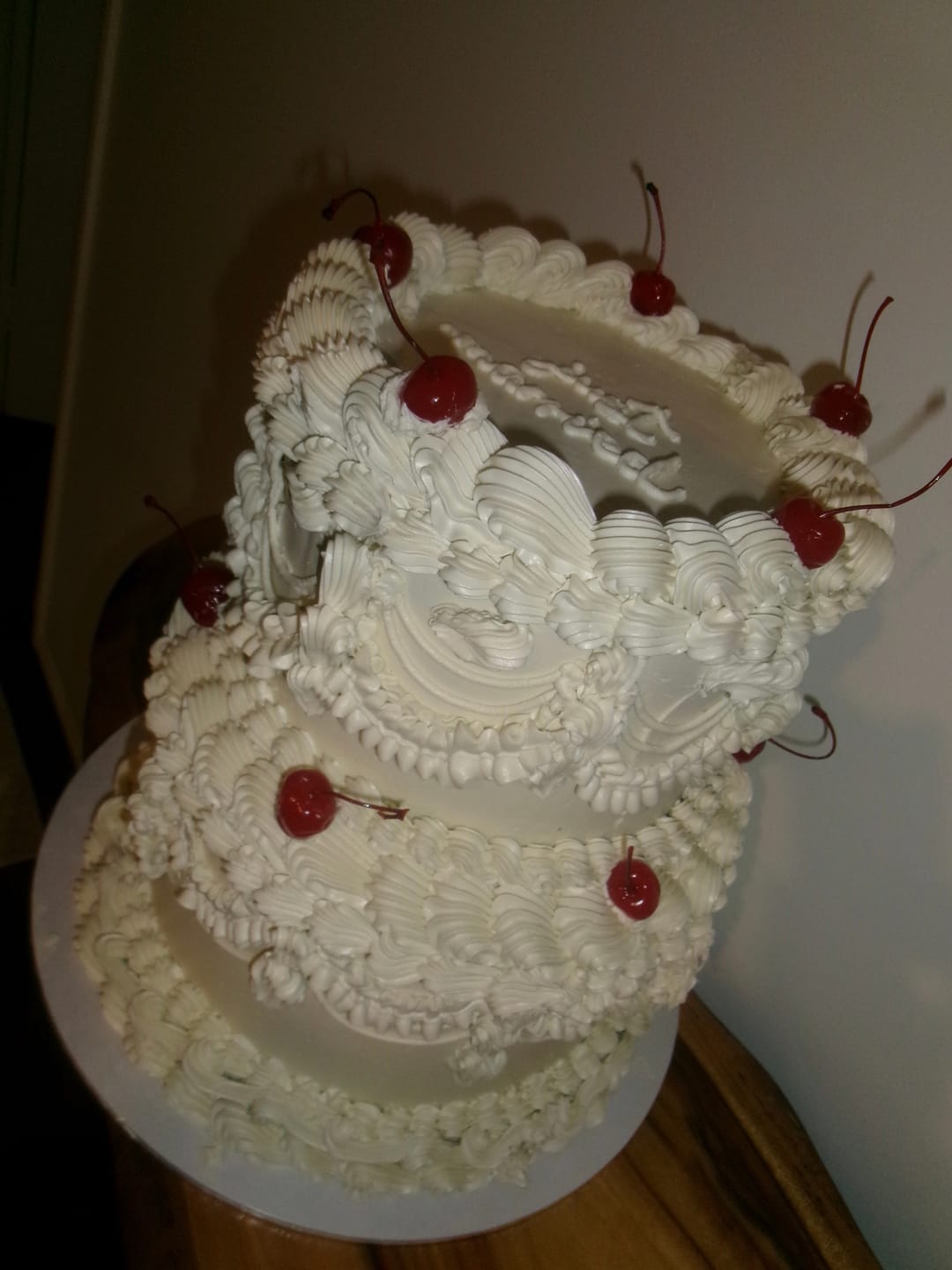 Customer photo review of Vintage Cake
