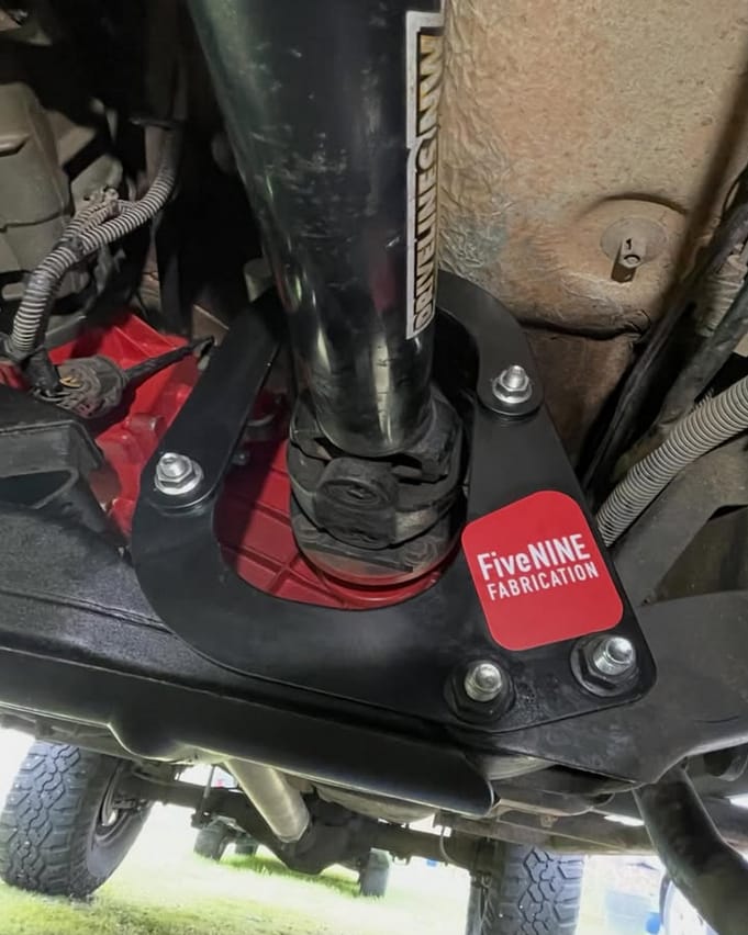 Customer photo review of 2003-2013 Ram 2500, 2003-2012 Ram 3500 LONG TRAVEL Front Driveshaft Loop Kit