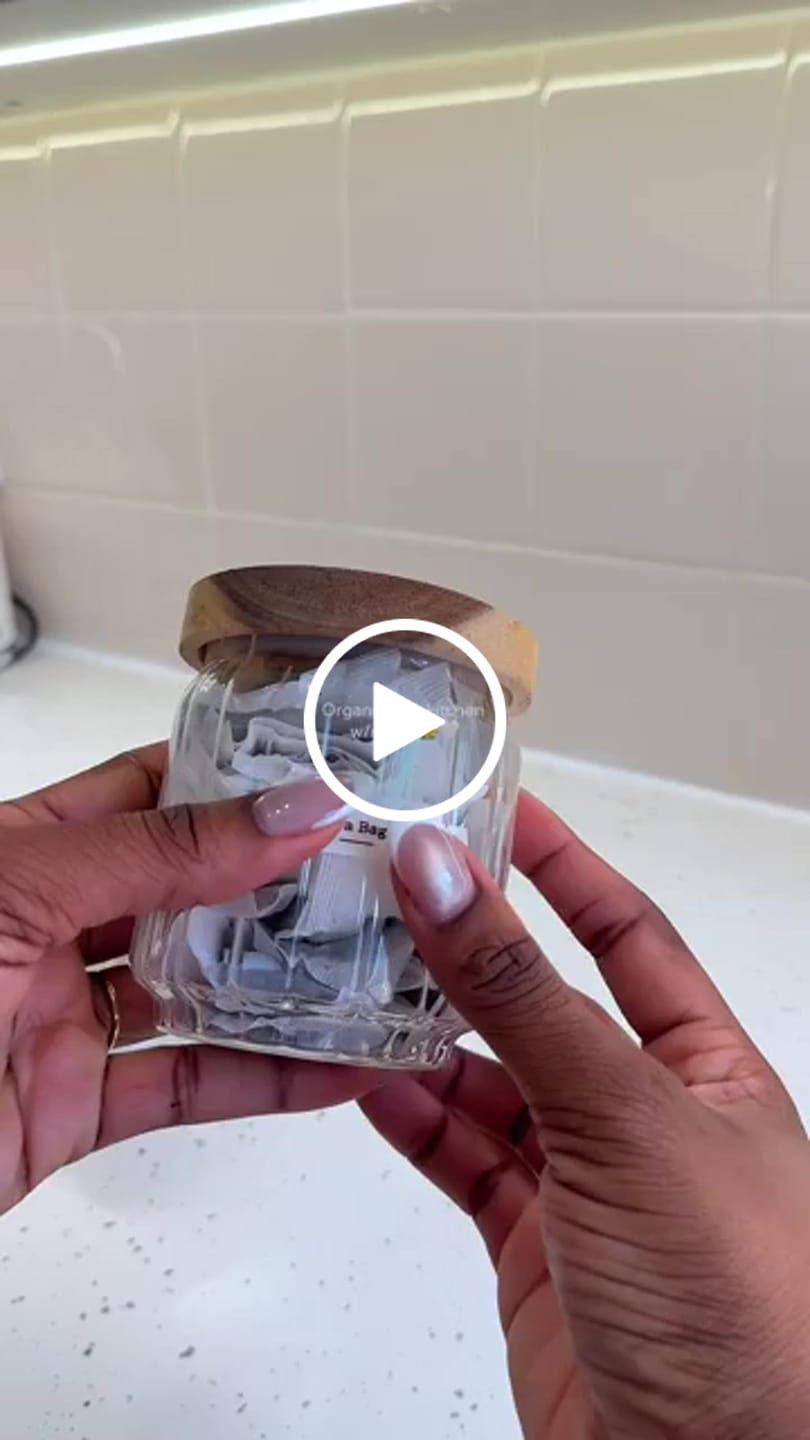 Customer video review of Ribbed Acacia Glass Pantry Jars