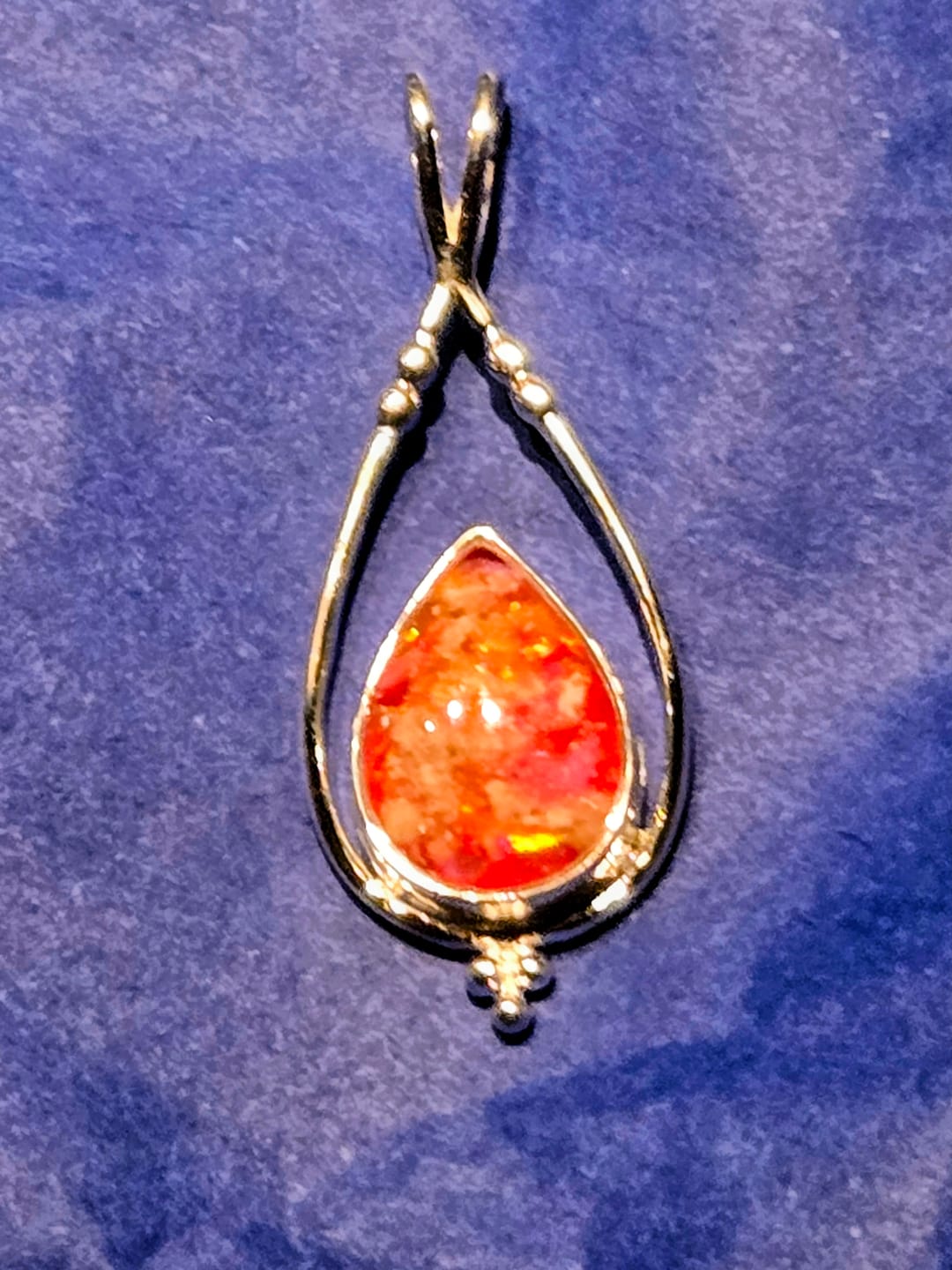 Customer photo review of Double Spade Memorial Pendant with Cremation Ashes