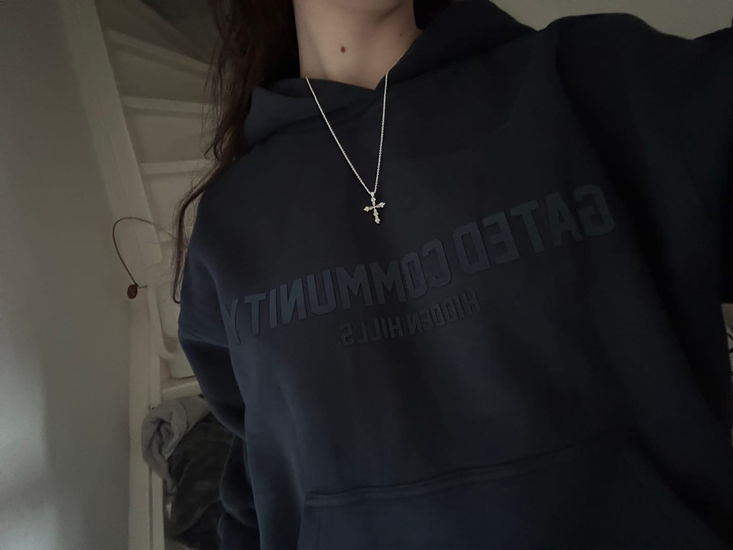 Recenzja zdjęcia klienta dotycząca bluzy z kapturem BASICS w kolorze granatowym