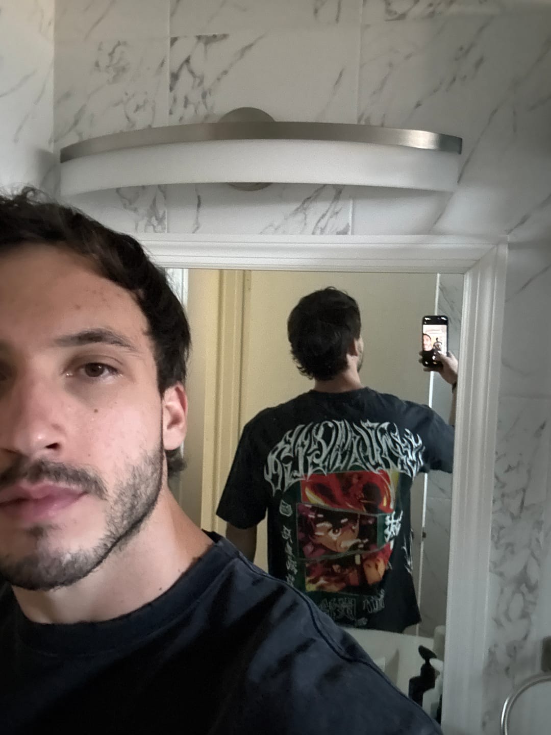 Customer photo review of 4297 - Demon Slayer: Kimetsu no Yaiba - Anime Tees