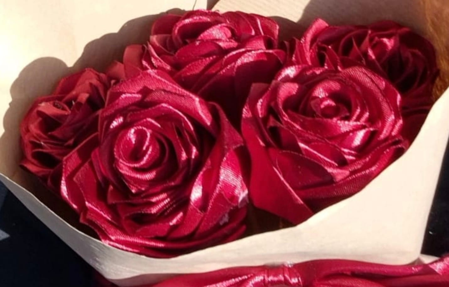 Customer photo review of Satinband 38 mm x 25 m Bordeaux