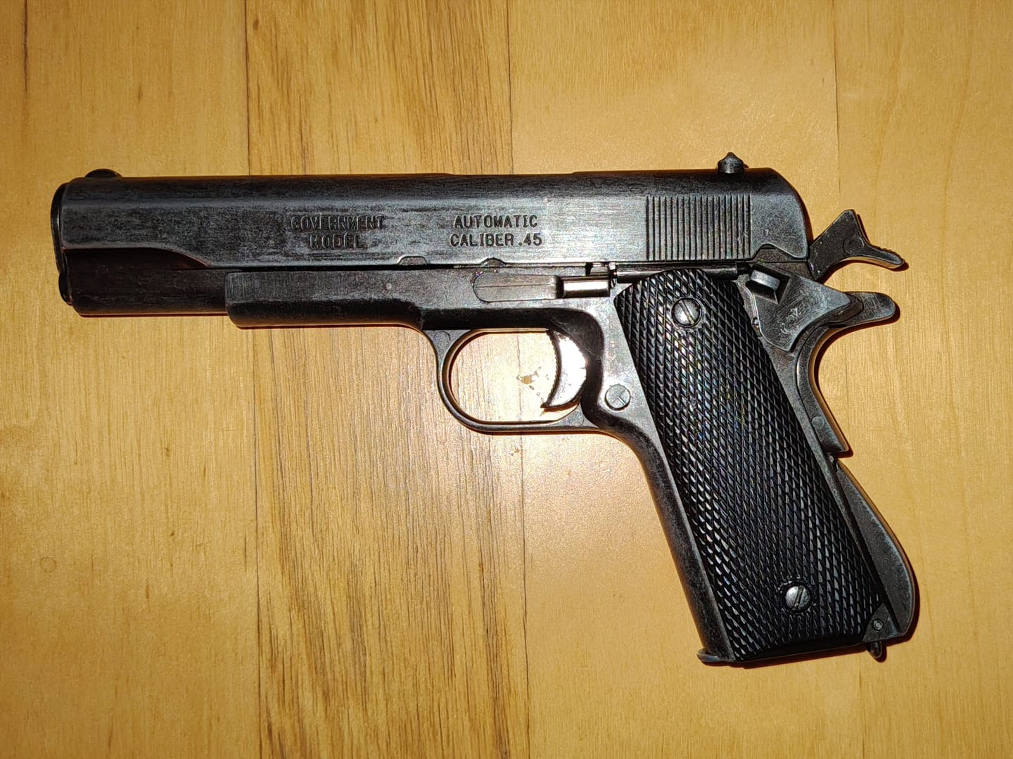 Customer photo review of M1911A1 Colt "Military" USA Service Pistol "Battleworn Edition"