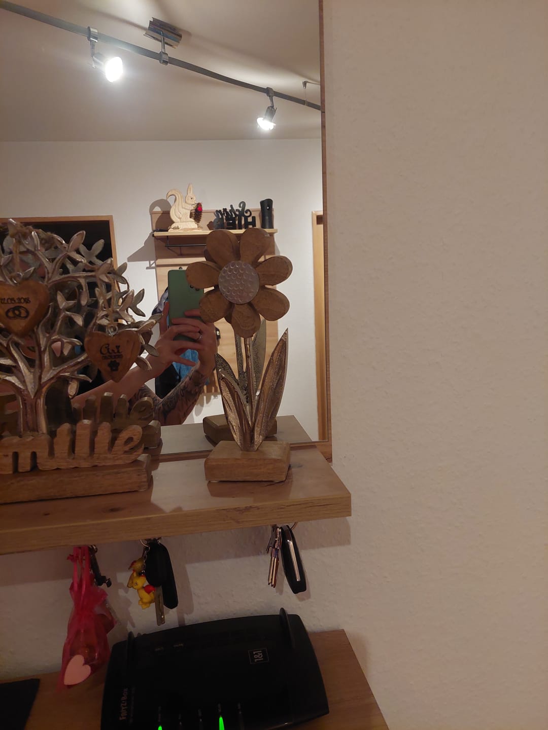 Customer photo review of Blume aus Metall mit Holz Blüten zum Hinstellen 15cm