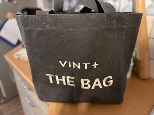 Customer photo review of FERMUARLI MUMLU KANVAS TOTE ÇANTA - BÜYÜK - ANTRASİT