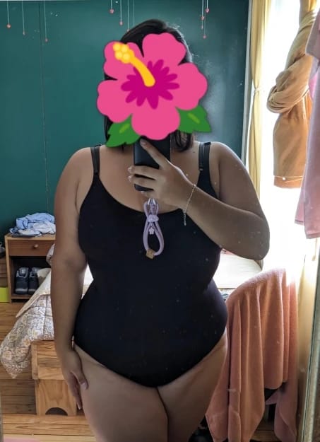 Customer photo review of Silhouette Enhancing Bodysuit