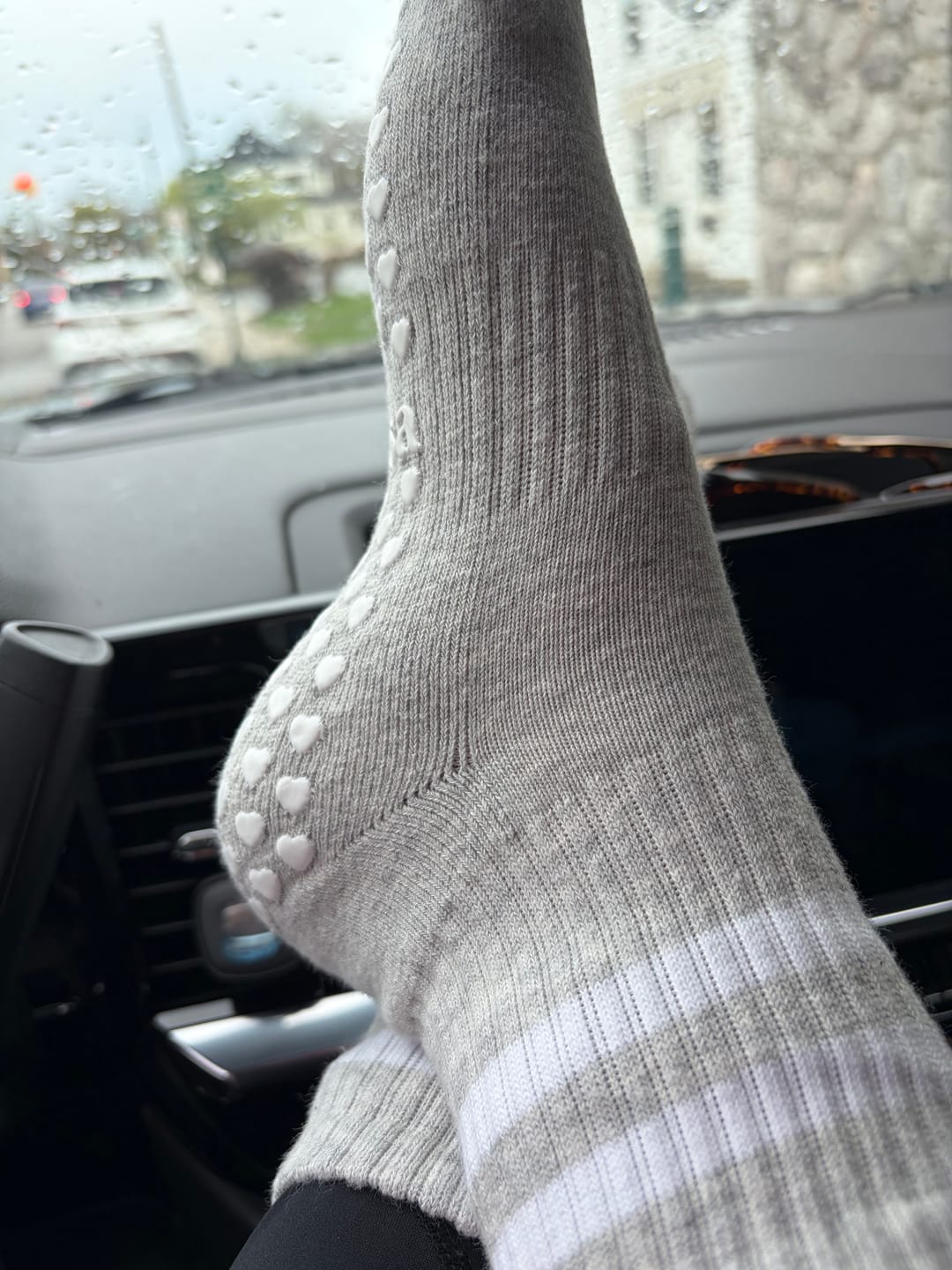 Customer photo review of Dual-Direction Grip Stripes - Gray