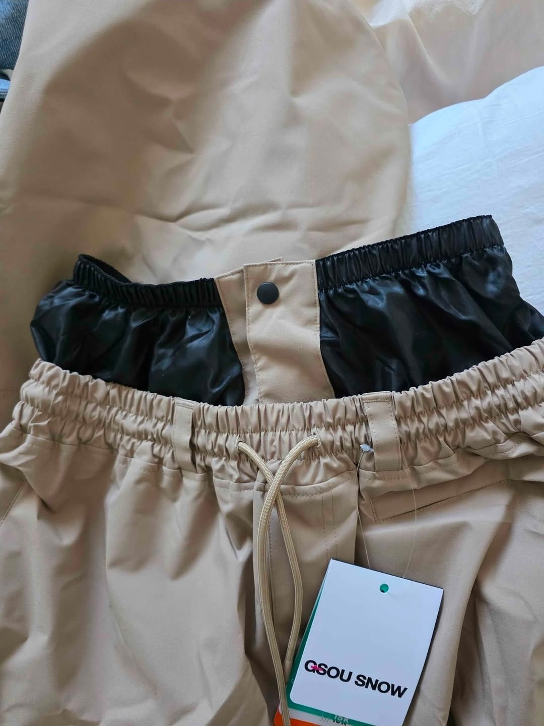 Customer photo review of Women's Off White Baggy Drawstring Durable Snow Pants
