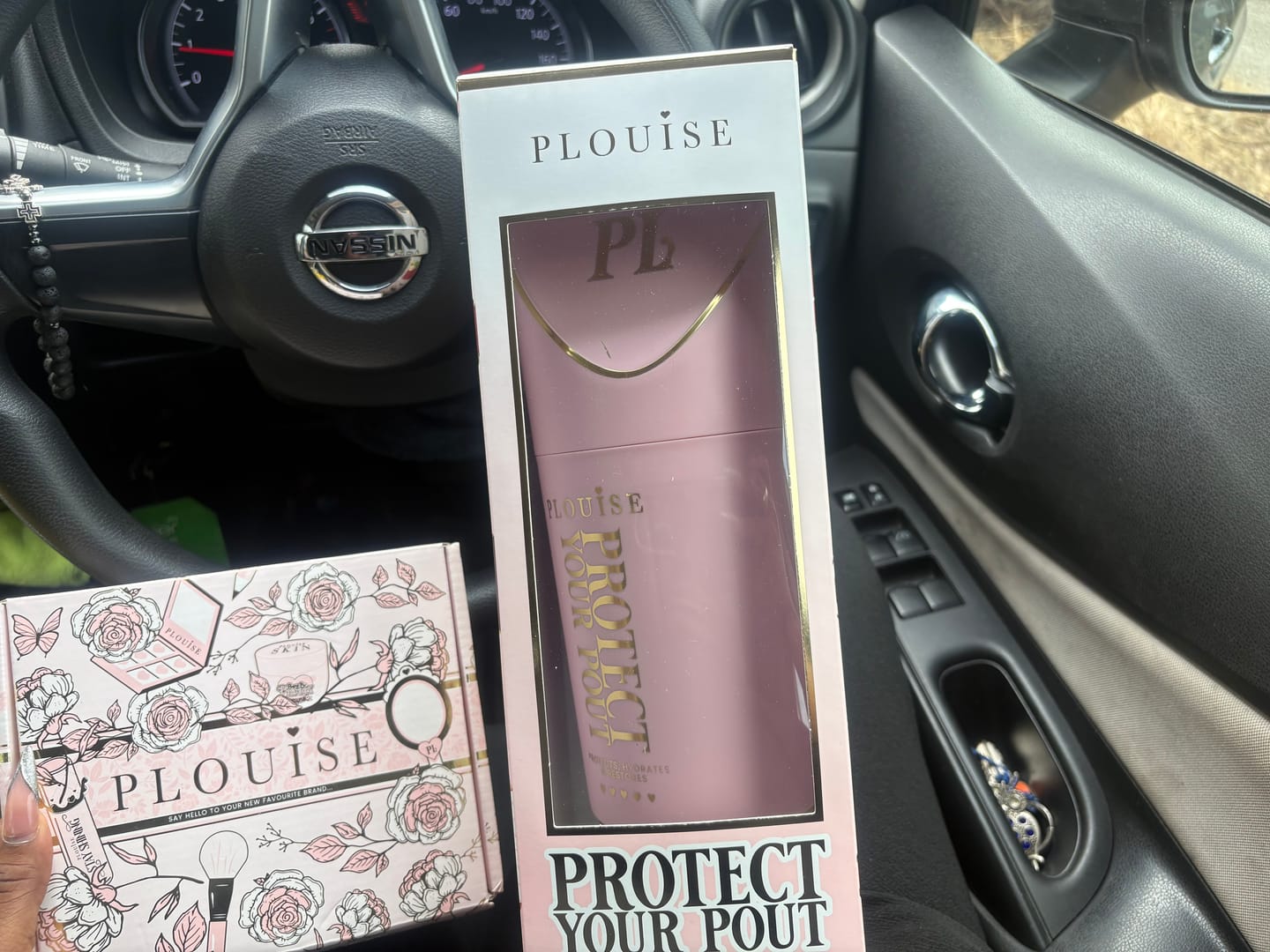 Customer photo review of Protect Your Pout Lip Conditioner XL PR Gift Set