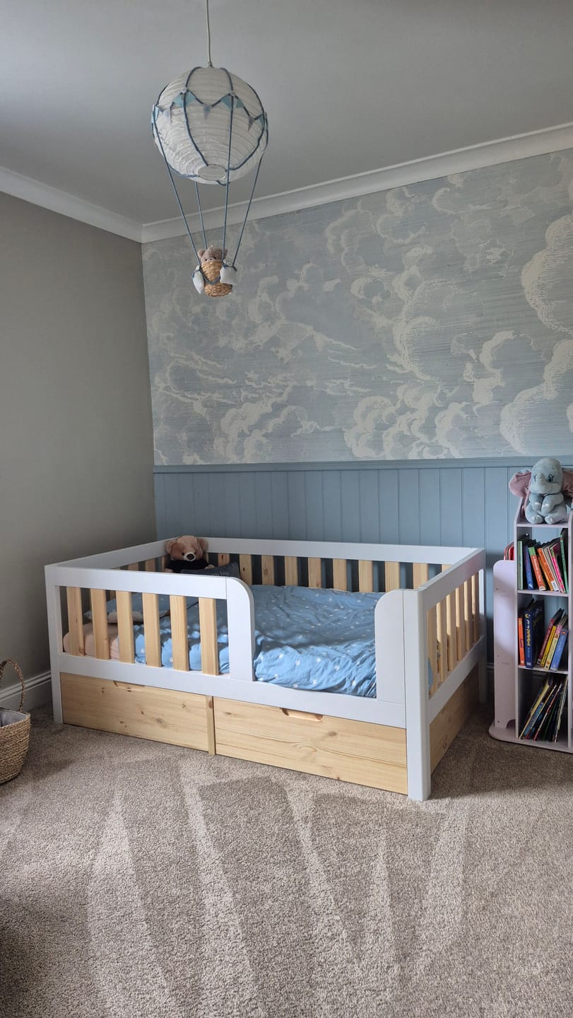 Customer photo review of Roomix Transition Toddler Bed White