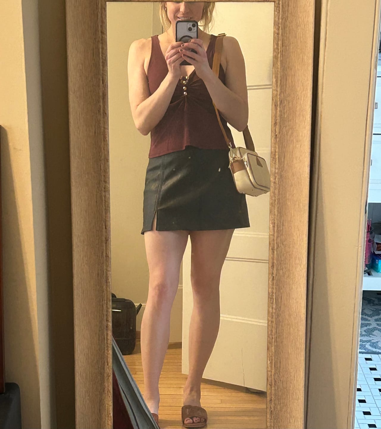 Customer photo review of Crissy Full Crossbody with Locking Clasps Strap