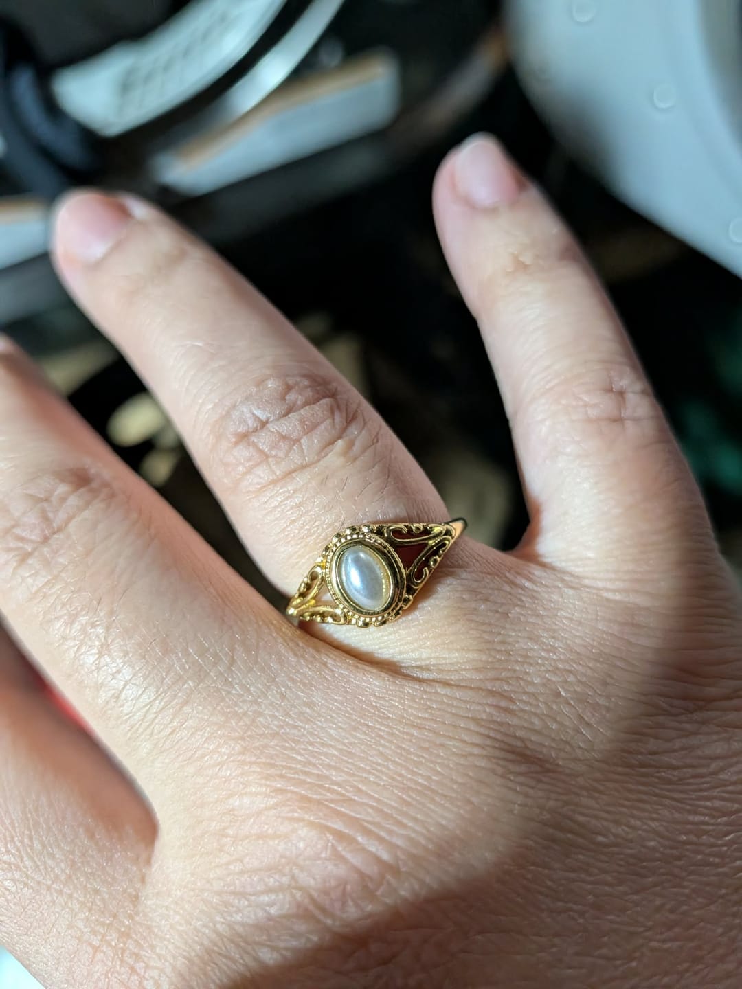 Customer photo review of Vintage Royal Pearl Ring