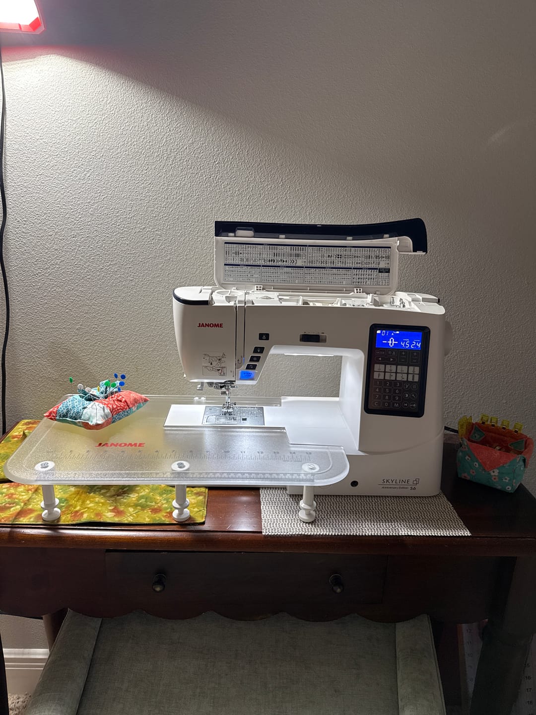 Customer photo review of Janome Skyline S6 Anniversary Edition Computerized Quilting Machine w/ FREE Bonus Bundle