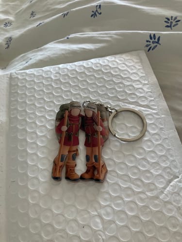 Customer photo review of Partenaires de randonnée pour la vie – Porte-clés de randonnée personnalisé