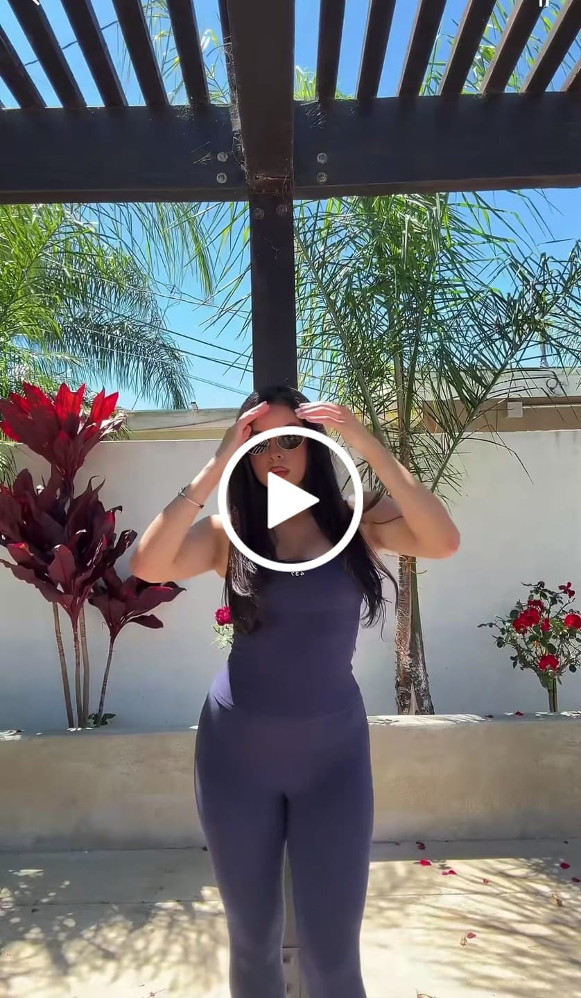 Customer video review of The Essentials Legging / Navy