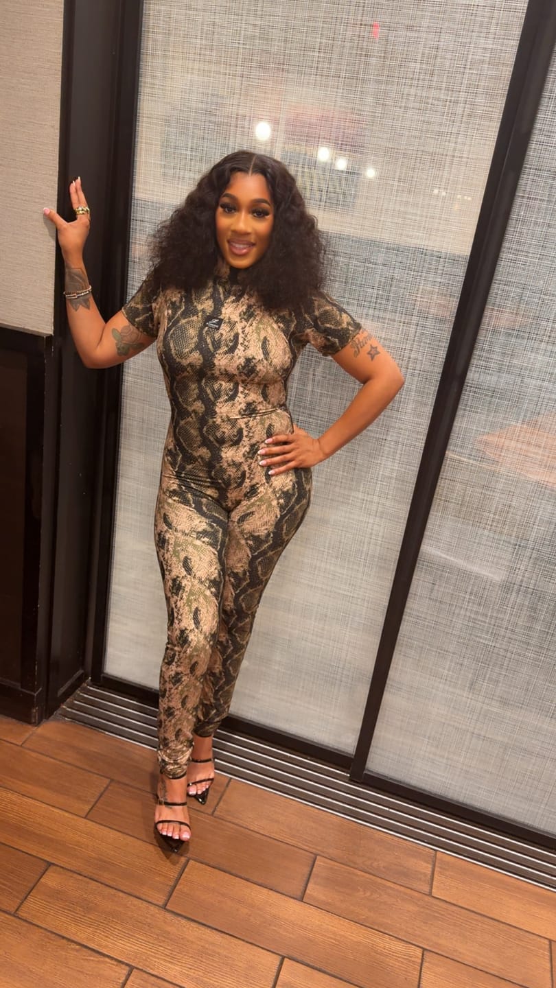Customer photo review of Jungle Jumpsuit 2.0