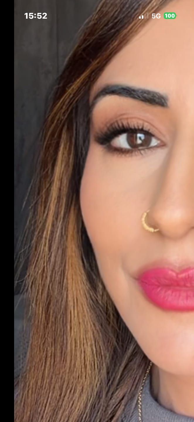 Customer photo review of OLENS 1 Day Glowy Natural Latte Brown (10 Pack)