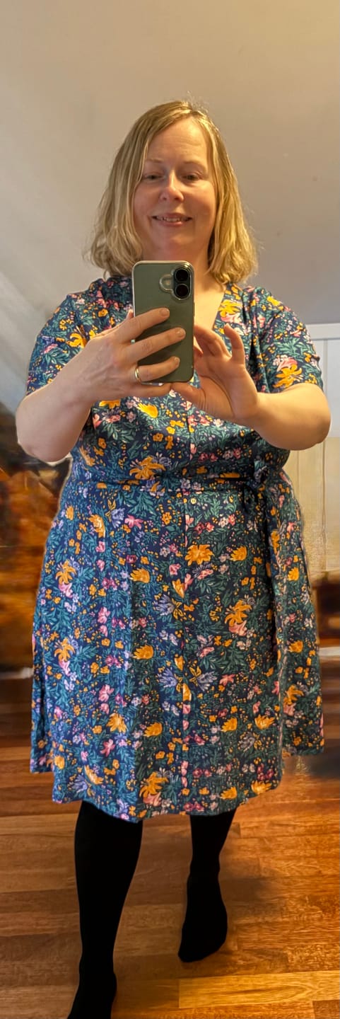 Customer photo review of Betty Button dress - florence floral