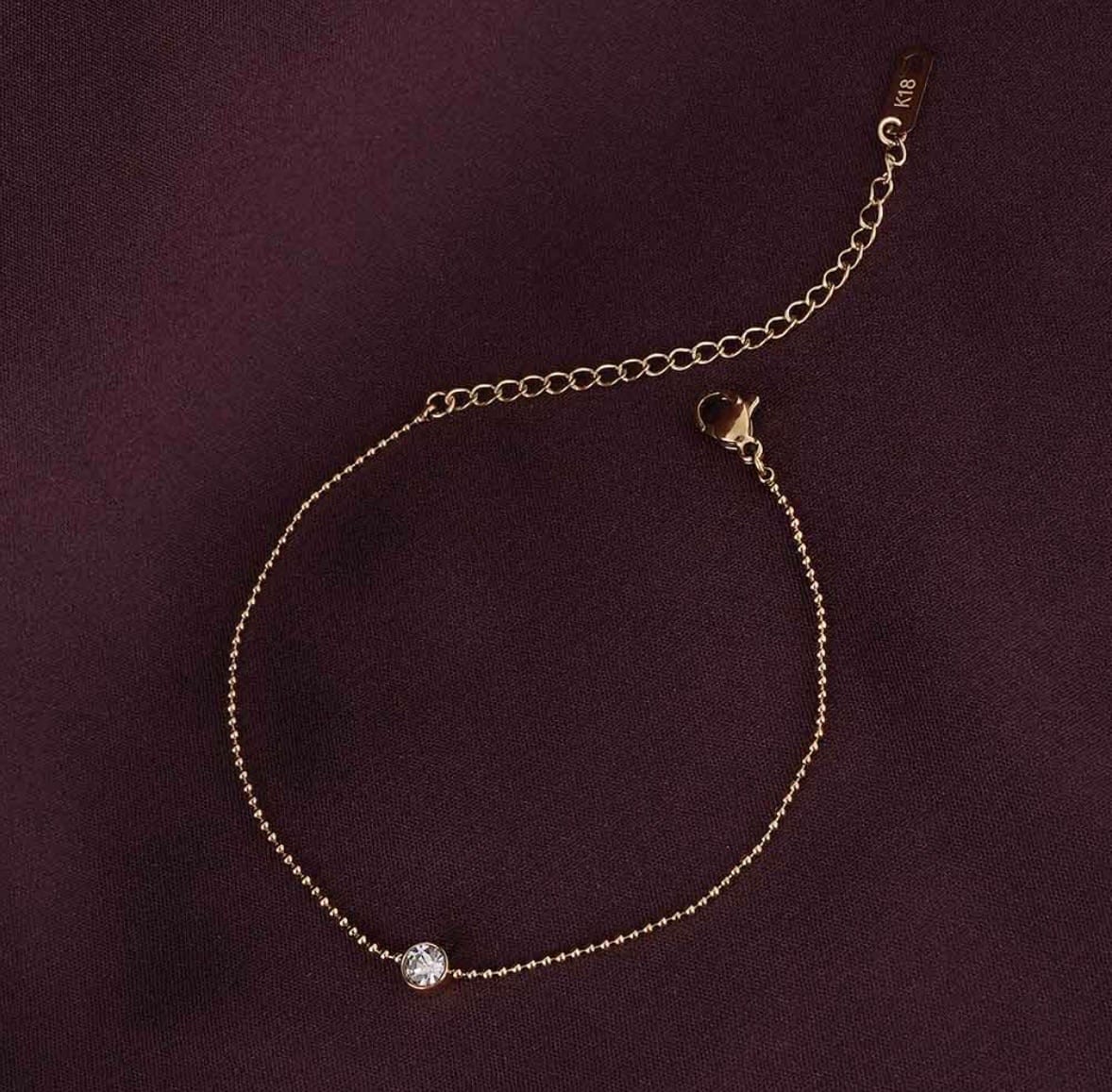 Customer photo review of Solitary Spark Bracelet