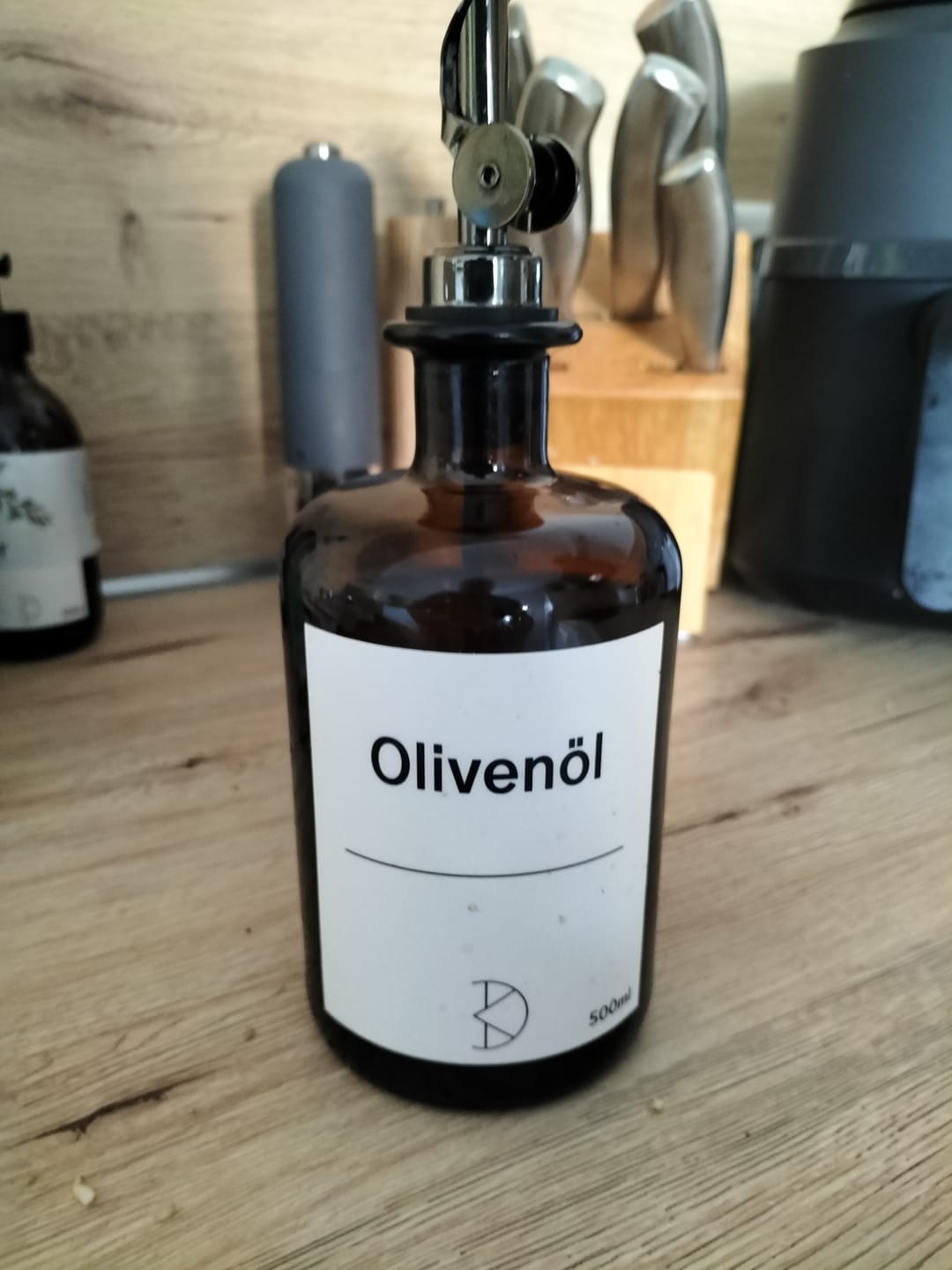 Customer photo review of Ölflasche aus Braunglas – 500 ml mit Edelstahl-Ausgießer & UV-Schutz