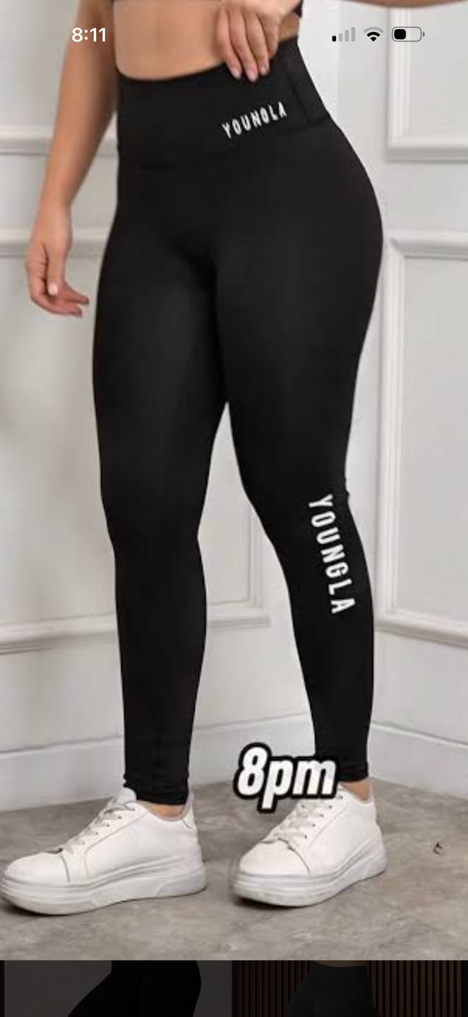 Customer photo review of W269 Luna Flare Leggings