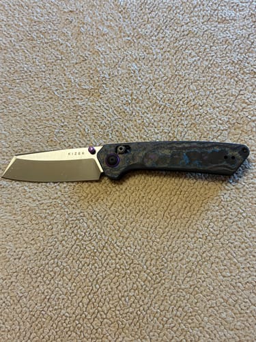 Customer photo review of Kizer Madrac Knife Damtanium Camo Carbon Elmax BLADE DISTRICT EXCLUSIVE