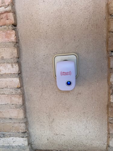 Customer photo review of Pest Reject:Tecnología antiplagas efectiva