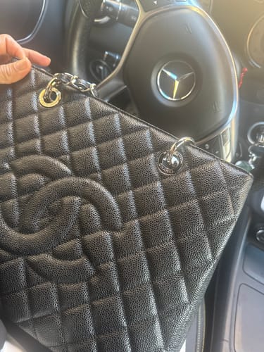Customer photo review of CC GRAND SHOPPING TOTE BAG 34CM BLACK CAVIAR SILVER HARDWARE