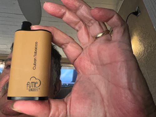 Customer photo review of Fume Infinity Plus 4500 Puffs