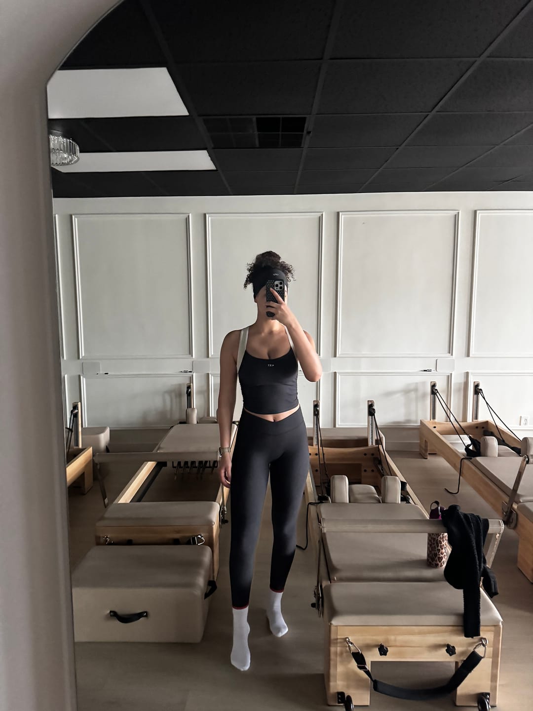 Customer photo review of The V Legging / Black