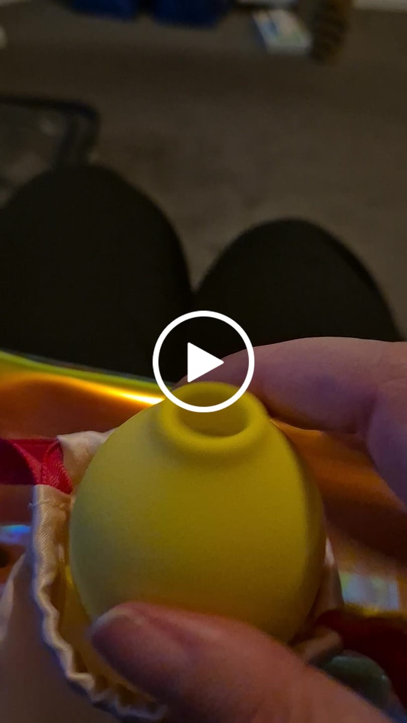 Customer video review of Lem Clitoral Massager