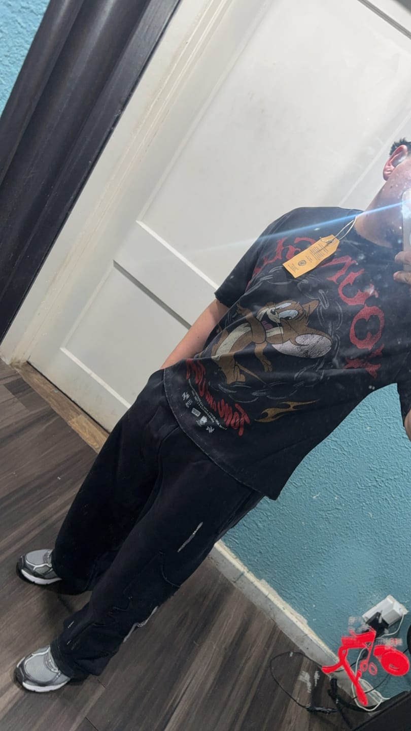 Customer photo review of 4135 - YLA x Axel - Spartan Tees