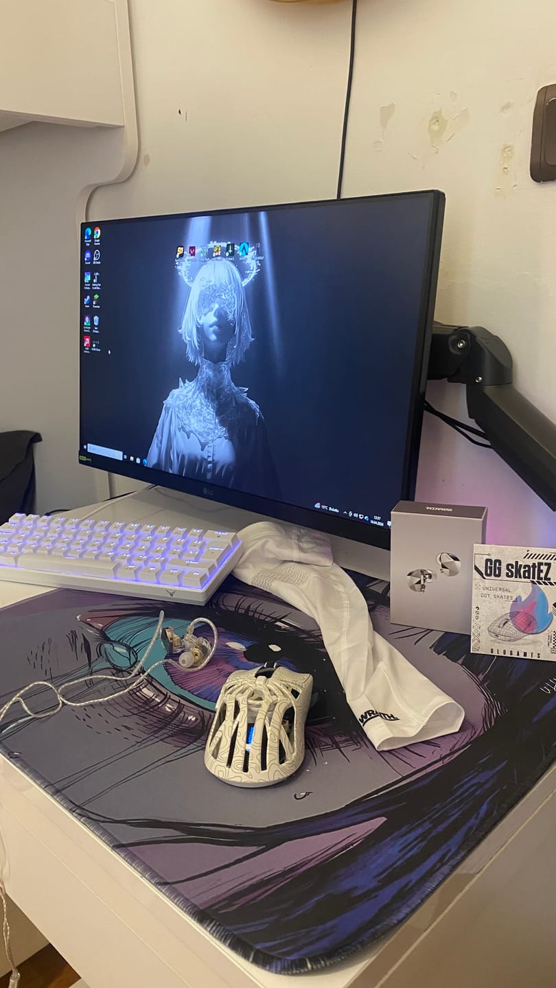 Customer photo review of Wraith Sense IEM Kulaklık