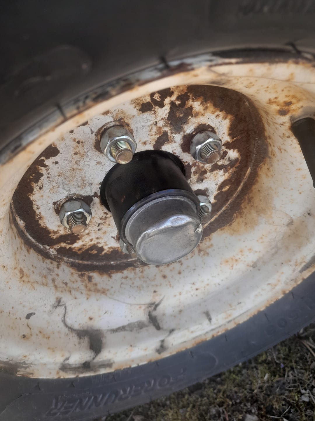 Customer photo review of 3500 lb Trailer Axle With Idler Hubs | Round Straight