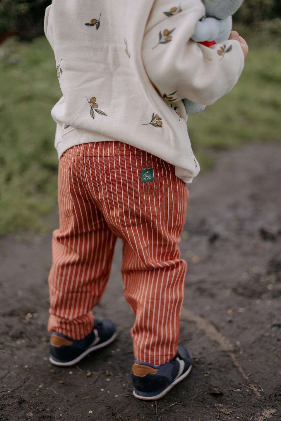 Customer photo review of Burnt Ochre Stripe Rib Waistband Pocket Trousers