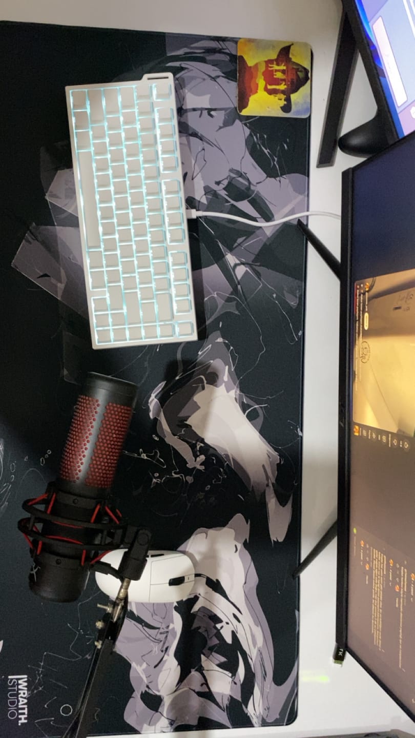 Customer photo review of Wraith Studio Daydream Deskmat