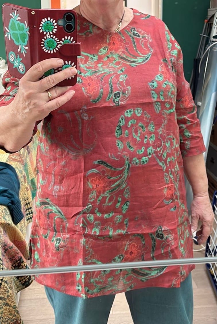 Customer photo review of Plus Size Women Summer Vintage Flower Ramie Blouse M-4XL
