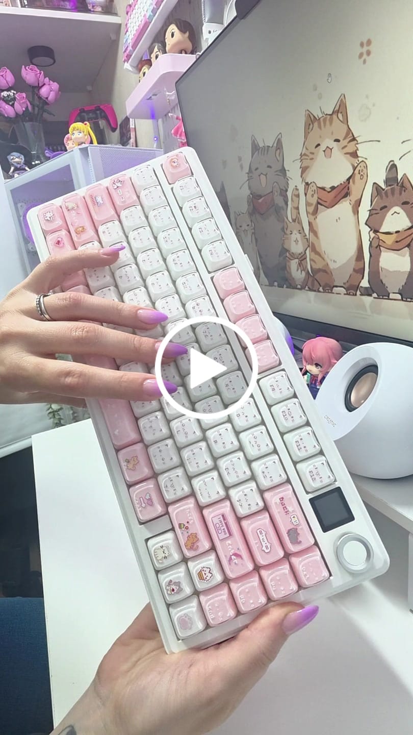 Customer video review of KiiBOOM Mewsic Jelly Keycap Set