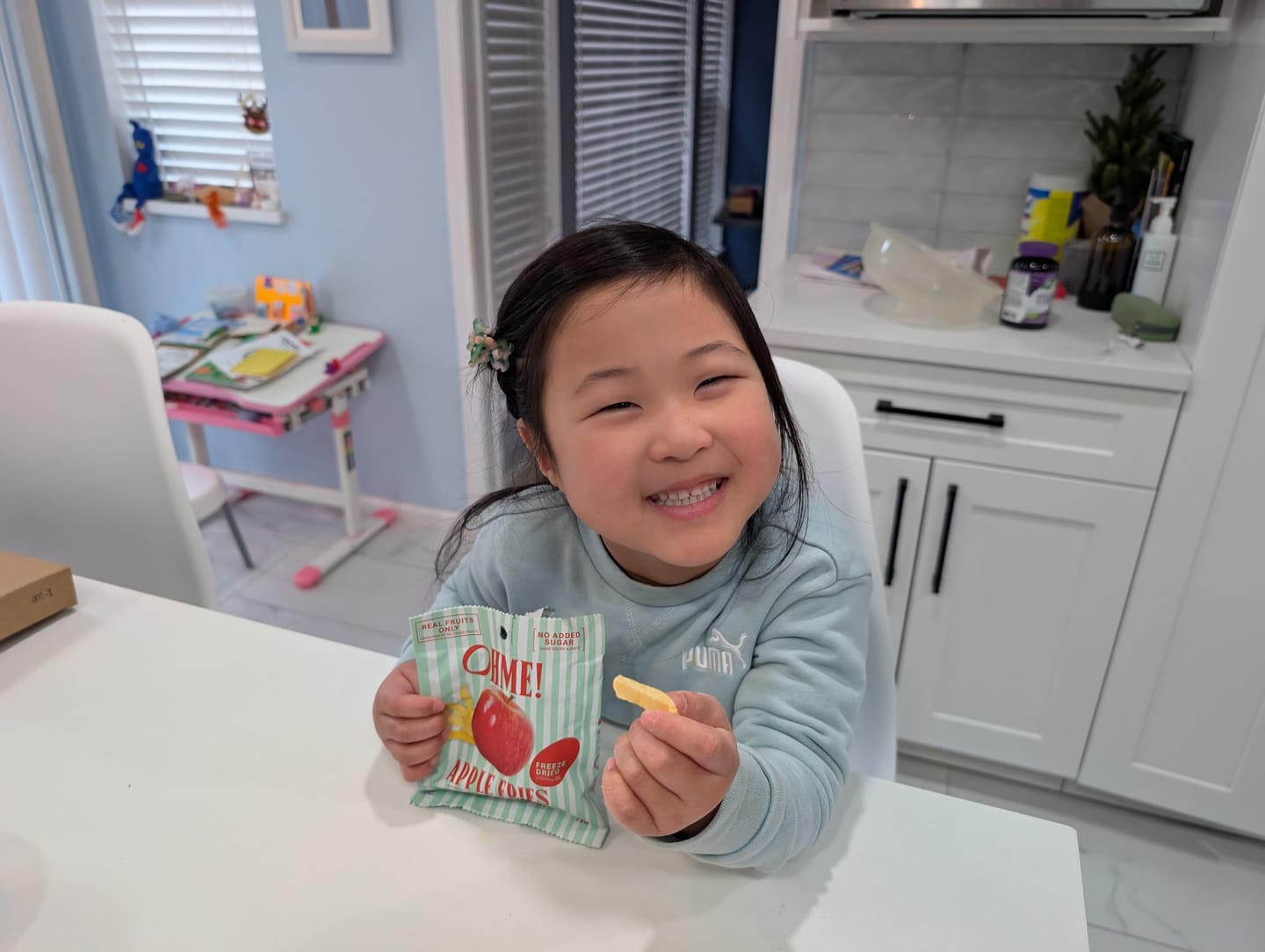 Customer photo review of Crunchy Banana Snack Size (Pack of 3)