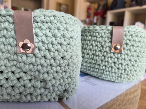 Customer photo review of 10er-Set Label-Schrauben in den Farben Silber, Gold oder Schwarz