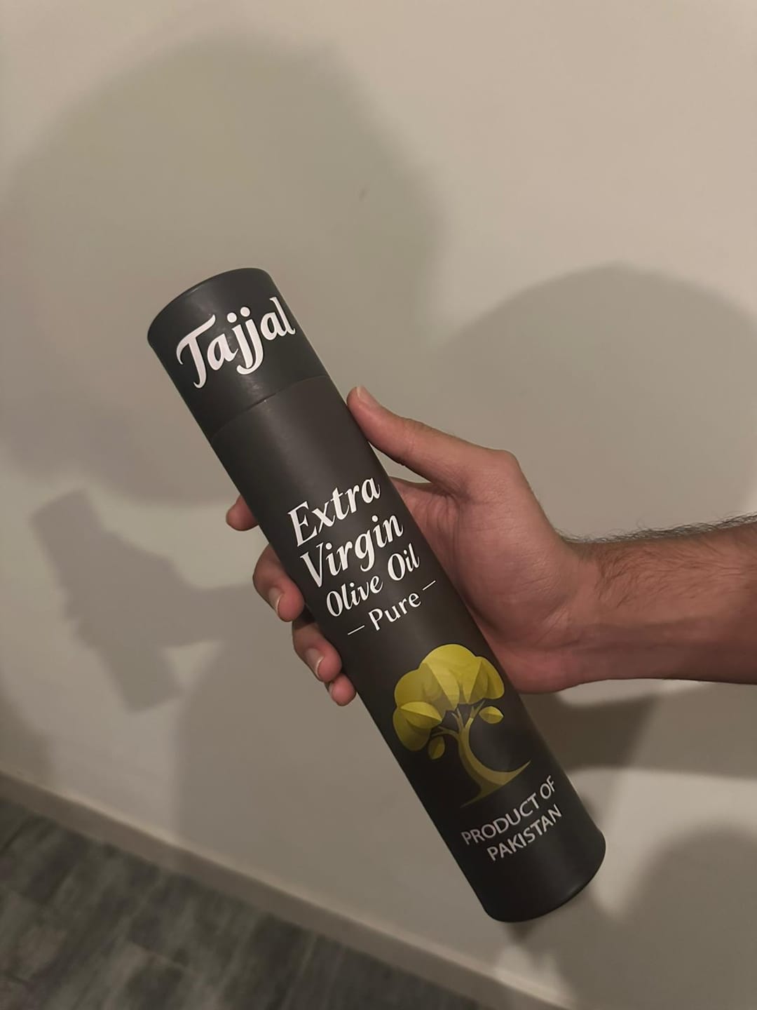 Customer photo review of Organic Extra Virgin Olive Oil - Glass Packing