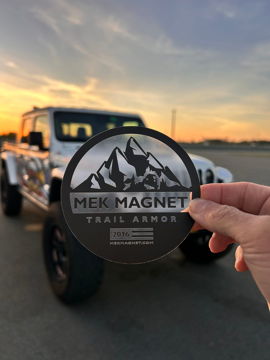 Customer photo review of MEK Logos