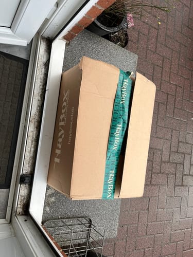Customer photo review of Orchard Hay Box