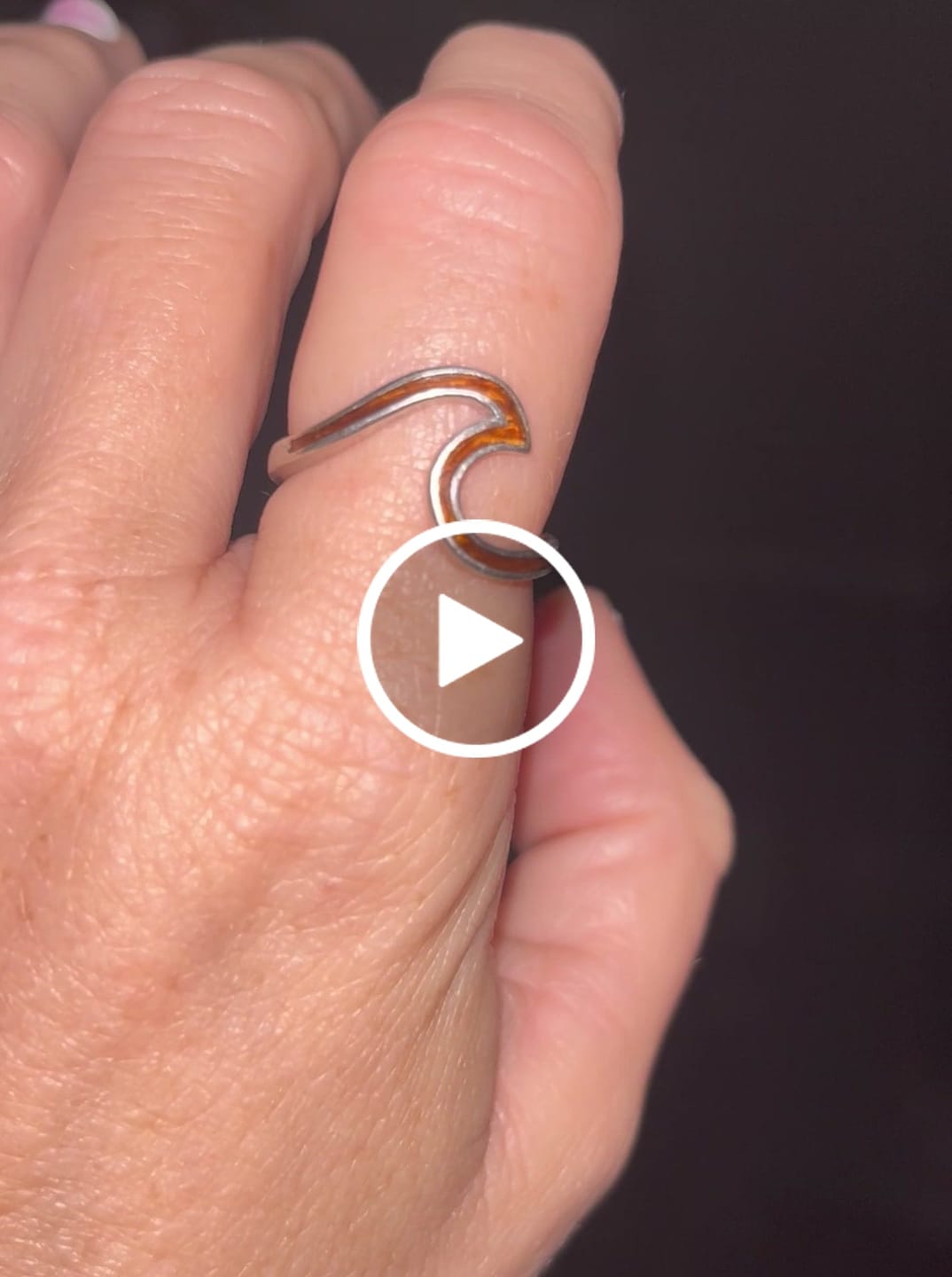 Customer video review of 925 Sterling Silver Natural Hawaiian Koa Wood Ocean Wave Band Ring