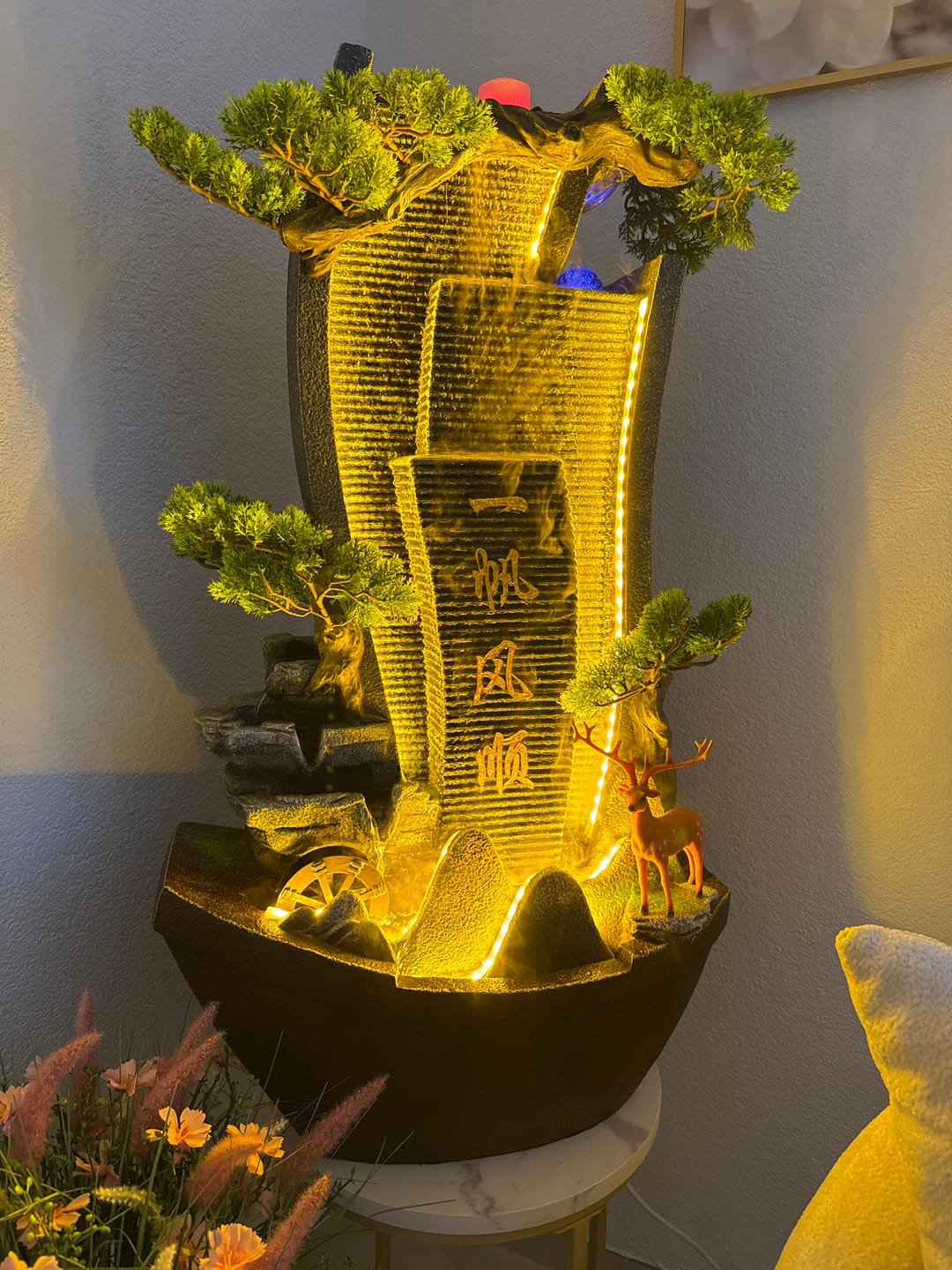 Customer photo review of AquaLuxe Wasserbrunnen Fermo Indoor & Outdoor
