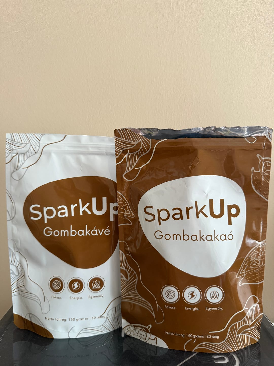 Customer photo review of Gombakakaó - SparkUp™