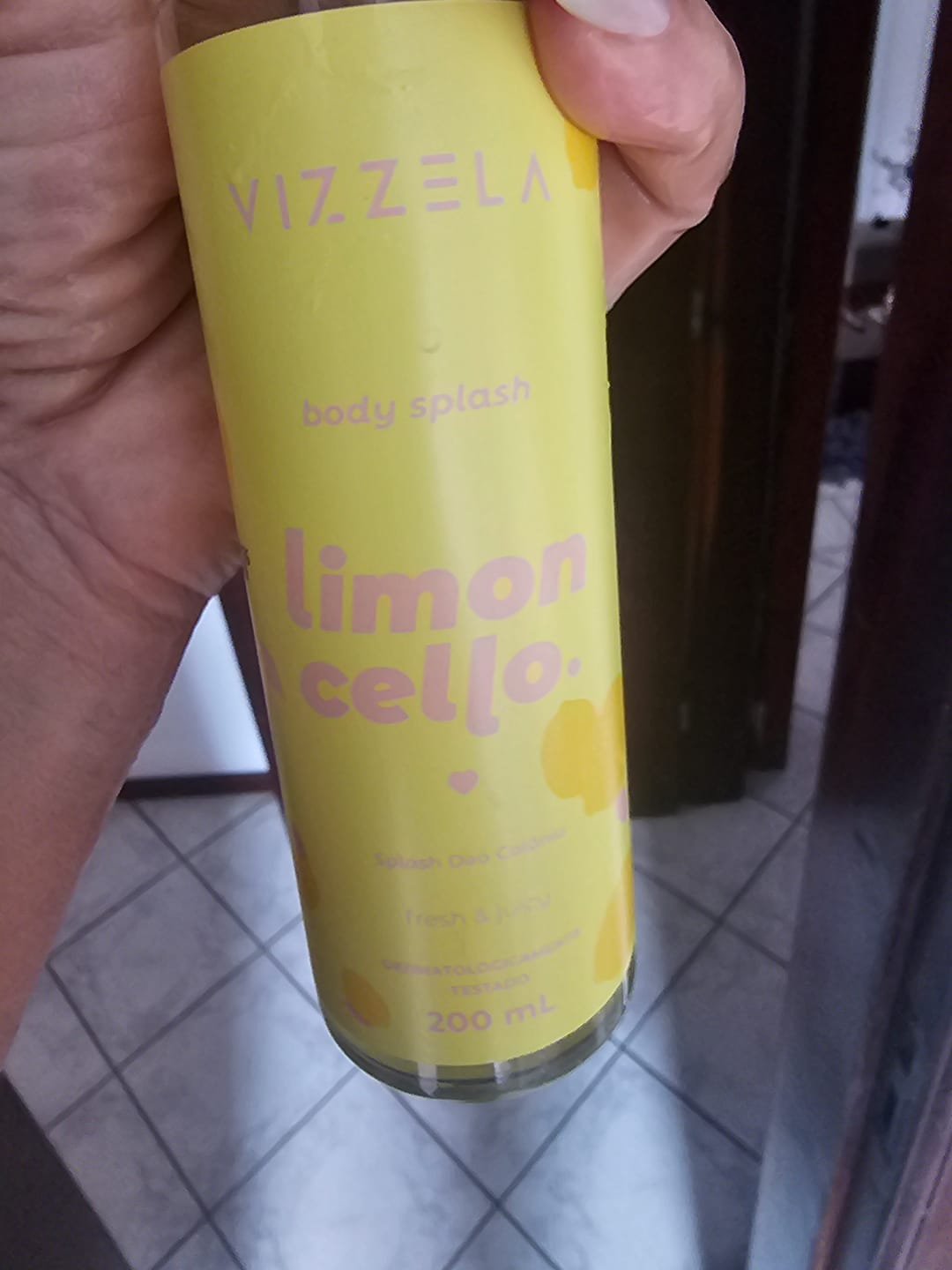 Customer photo review of Body Splash Deo Colônia Limoncello – Vizzela